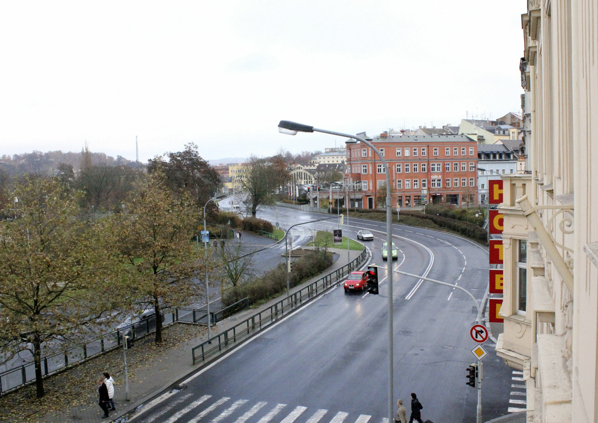 Hotel Adria Karlovy Vary Extérieur photo